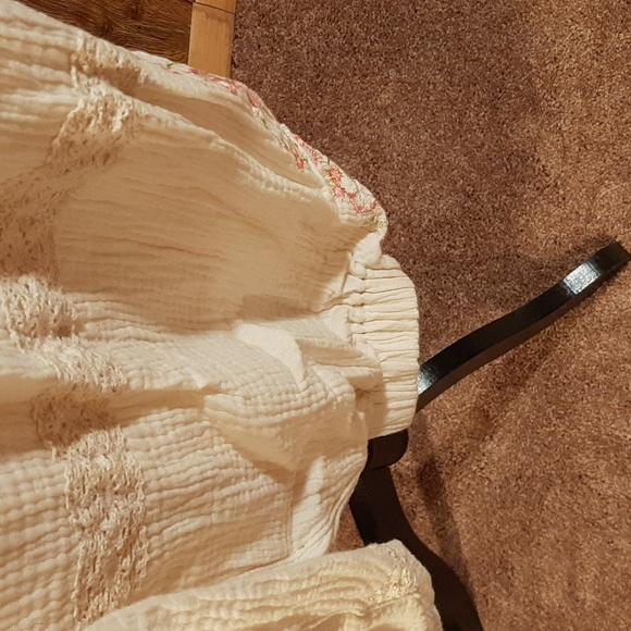 🍓NWOT POL Cream, Floral-Designed Gauze Joggers/Elastic Waist/Back Pockets (M) - Picture 4 of 8